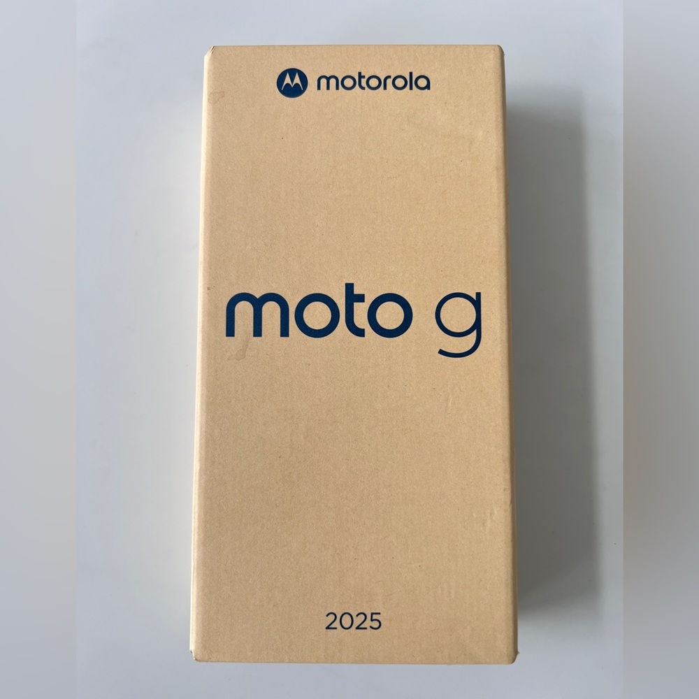 Motorola Moto G 5G 2025 smartphone 50MP 128GB forest gray Brand New - Picture 3 of 10